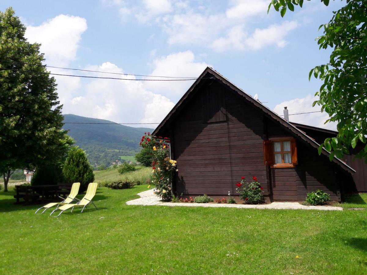 Wooden House Nela Near Plitvice Lakes Smoljanac Extérieur photo