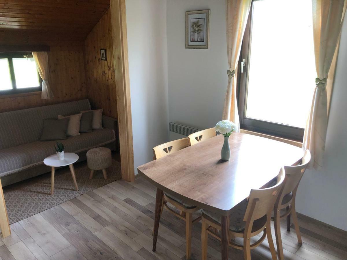 Wooden House Nela Near Plitvice Lakes Smoljanac Extérieur photo